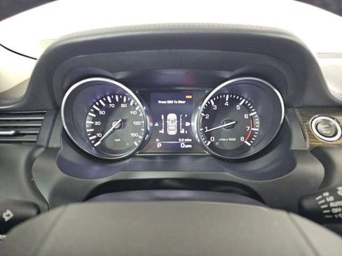 Used 2014 Land Rover Range Rover Evoque Prestige AWD/4WD image 25