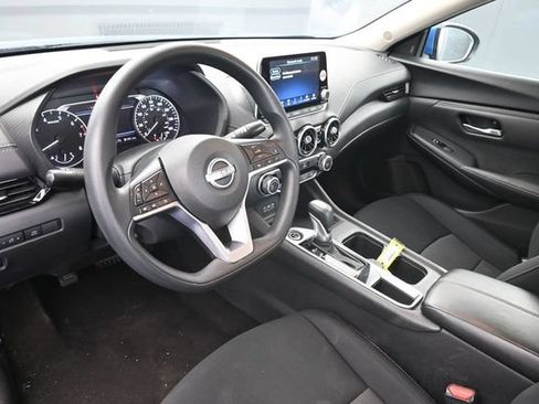 Used 2024 Nissan Sentra SV FWD image 19