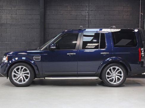Used 2016 Land Rover LR4 HSE AWD/4WD image 3