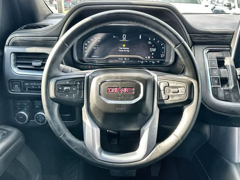 Used 2024 GMC Yukon SLT image 21