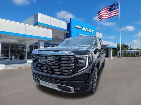 Used 2024 GMC Sierra 1500 Denali Ultimate AWD/4WD image 7