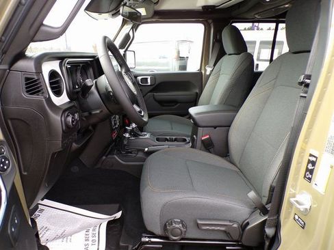 New 2026 Jeep Gladiator Willys image 12