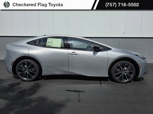 New 2026 Toyota Prius Limited image 2