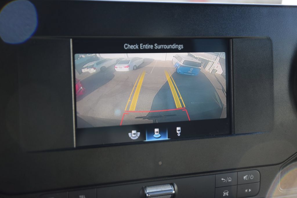 Used 2019 Mercedes-Benz Sprinter 2500 image 22