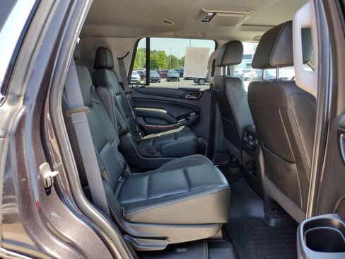 Used 2018 Chevrolet Tahoe Premier AWD/4WD image 23