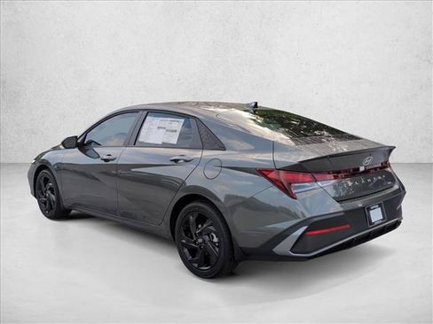 New 2026 Hyundai Elantra Sport FWD image 9