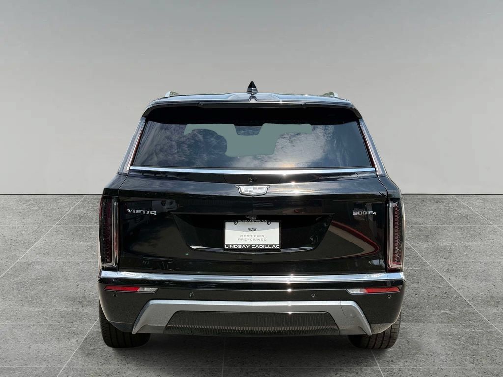Used 2026 Cadillac Vistiq Luxury AWD/4WD image 11