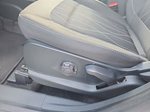 Certified 2022 Ford EcoSport SE w/ SE Convenience Package image 12