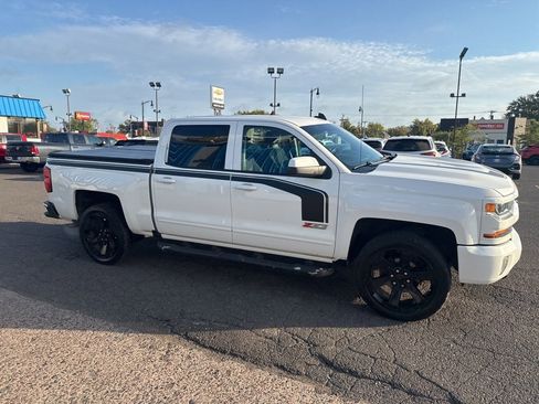 Used 2017 Chevrolet Silverado 1500 LT w/ Rally 2 Edition image 6