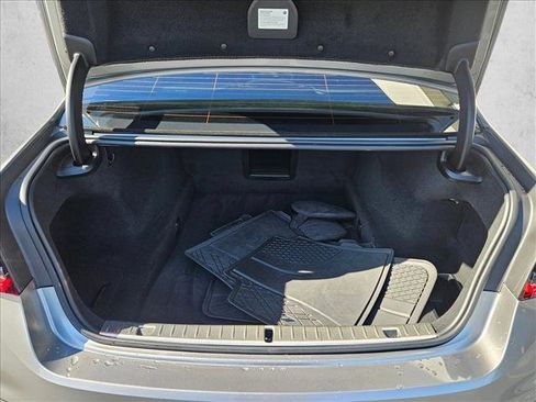 Used 2020 BMW M760i xDrive w/ Luxury Rear Seating Package image 6