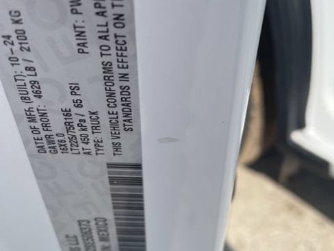Used 2025 RAM ProMaster 2500 w/ Convenience Group FWD image 25