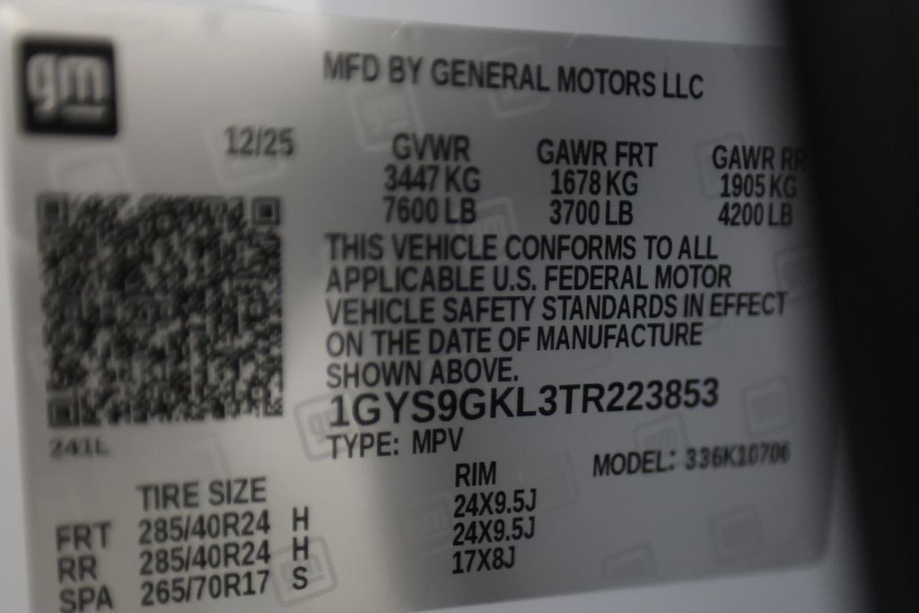 Used 2026 Cadillac Escalade Platinum Sport AWD/4WD image 58
