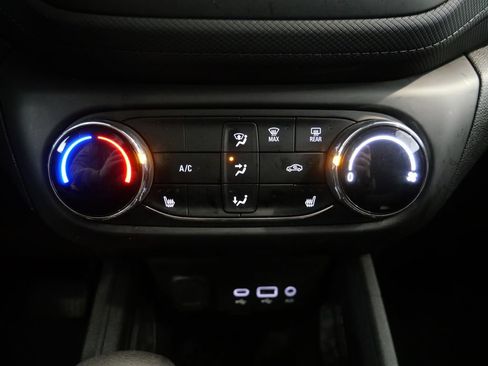 Used 2023 Chevrolet TrailBlazer LT AWD/4WD image 20