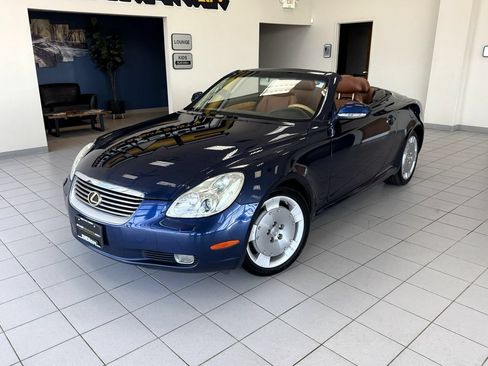 Used 2004 Lexus SC 430 Convertible RWD image 1