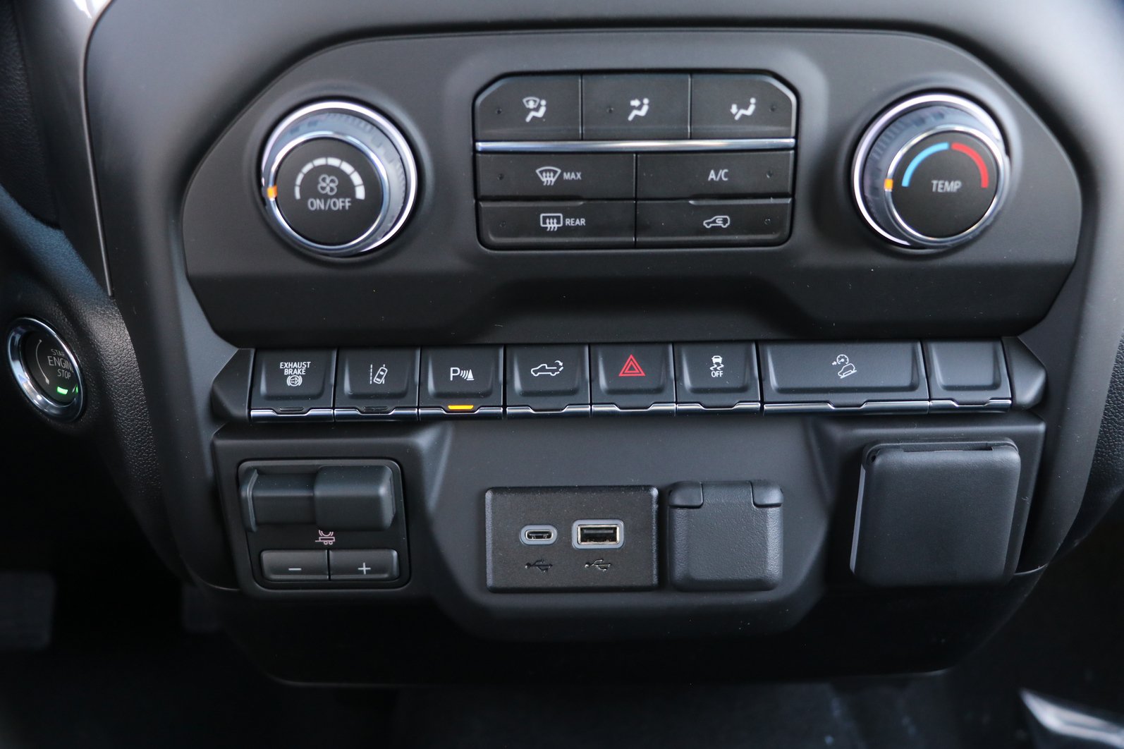 New 2026 Chevrolet Silverado 2500 Custom w/ Custom Value Package AWD/4WD image 21