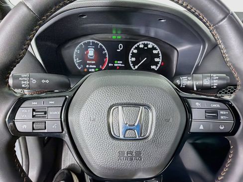 Used 2025 Honda HR-V Sport image 16