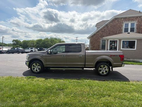 Used 2018 Ford F150 Lariat w/ Equipment Group 502A Luxury AWD/4WD image 2