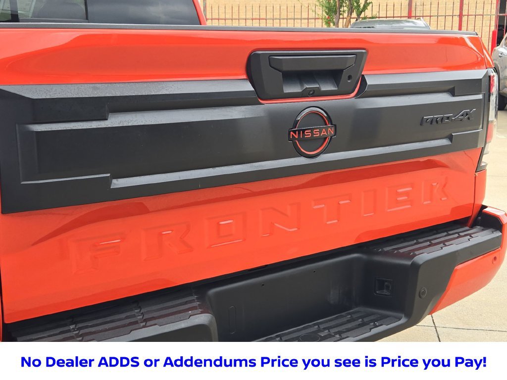 Certified 2025 Nissan Frontier PRO-4X w/ Interior Protection Package AWD/4WD image 16