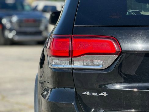 Used 2021 Jeep Grand Cherokee Limited image 8