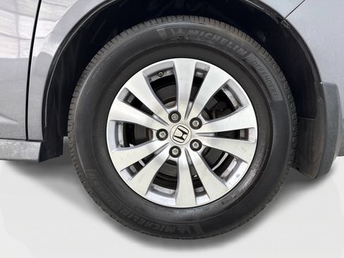 Used 2017 Honda Odyssey EX-L image 52