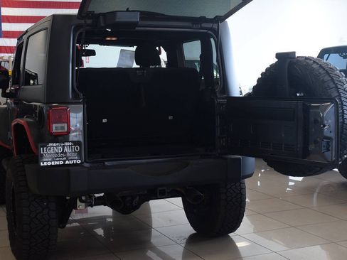 Used 2014 Jeep Wrangler Sport w/ Quick Order Package 24S AWD/4WD image 32