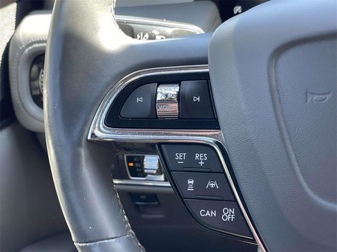 Used 2022 Lincoln Nautilus Reserve w/ Equipment Group 201A image 22