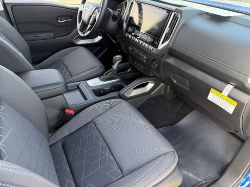 New 2026 Nissan Frontier SV w/ Tow Package image 13
