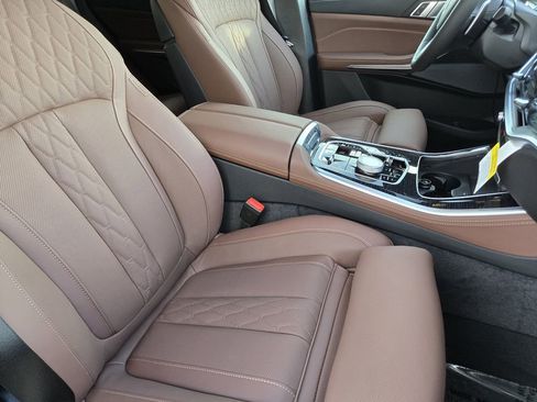 New 2026 BMW X5 xDrive40i w/ Executive Package image 16