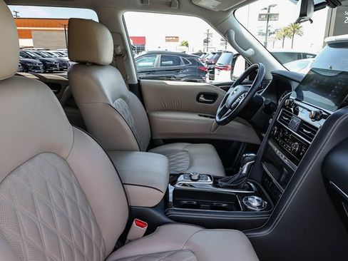 Used 2022 Nissan Armada Platinum w/ Captain's Chairs Package AWD/4WD image 18