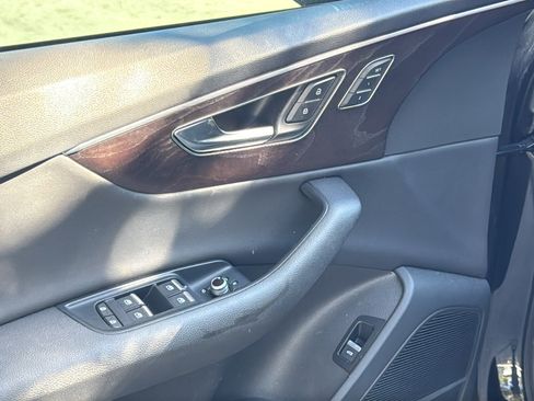 Used 2022 Audi Q7 2.0T Premium Plus w/ Premium Plus Package image 13