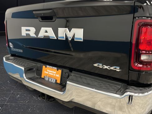 Used 2026 RAM 2500 Big Horn AWD/4WD image 36