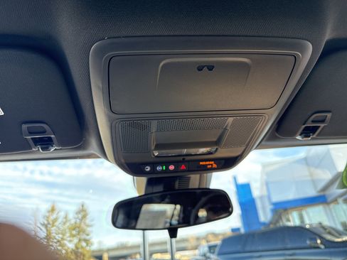 New 2026 Chevrolet Equinox ACTIV w/ Convenience Package III image 29