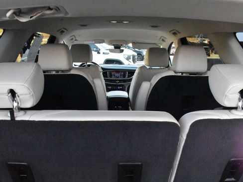 Certified 2022 Buick Enclave Essence w/ Sport Touring Edition image 29