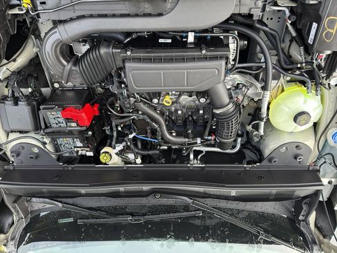 New 2025 Ford Bronco Sport Outer Banks w/ Sasquatch Outer Banks Package image 36