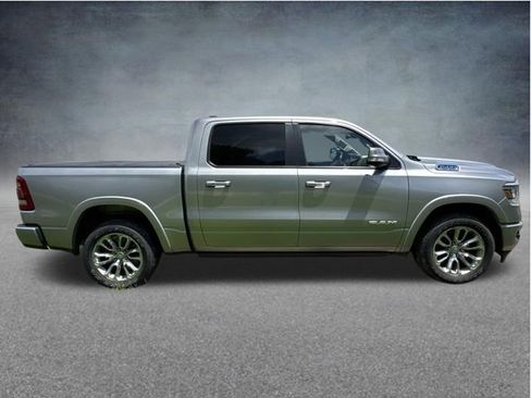 Used 2022 RAM 1500 Laramie w/ Laramie Southwest Edition AWD/4WD image 12