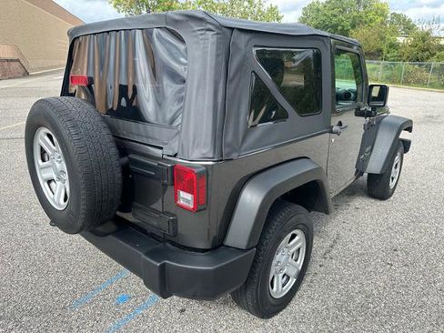 Used 2017 Jeep Wrangler Sport image 4