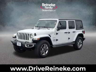 Used 2021 Jeep Wrangler Unlimited Sahara w/ Uconnect 4C Nav & Sound Group