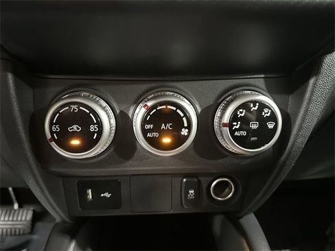 Used 2023 Mitsubishi Outlander Sport ES image 16