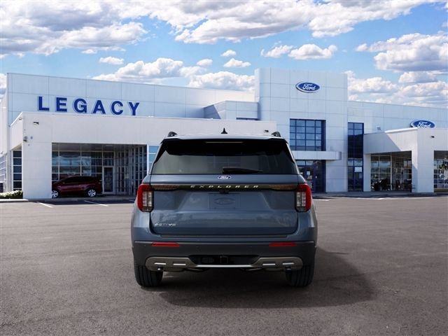 New 2027 Ford Explorer Active w/ Active Comfort Package RWD image 7