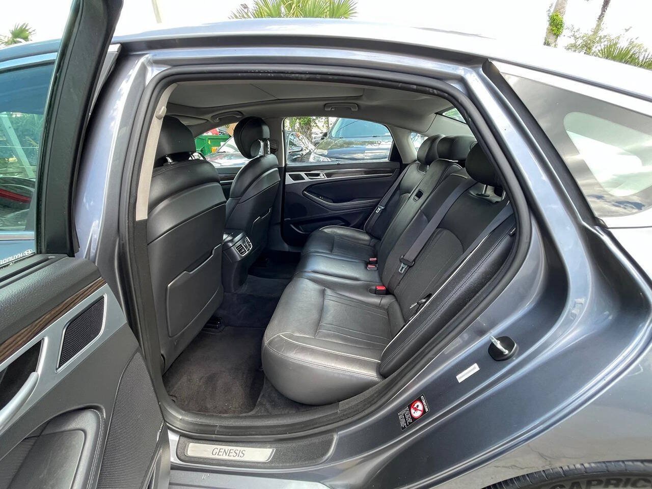 Used 2015 Hyundai Genesis 3.8 w/ Option Group 03 AWD/4WD image 9
