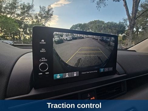 Used 2023 Honda Pilot Touring image 22