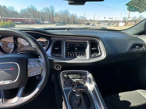 Used 2020 Dodge Challenger SXT w/ Blacktop Package image 36