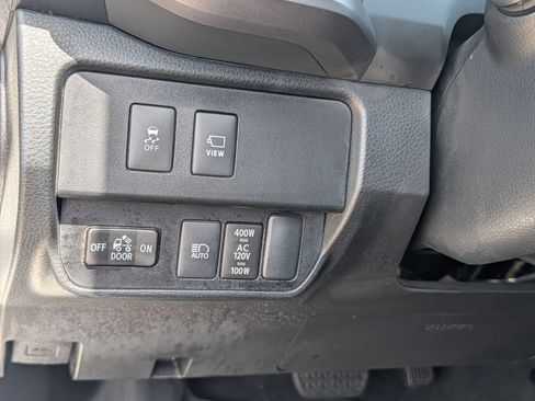 Used 2022 Toyota Tacoma TRD Pro AWD/4WD image 19