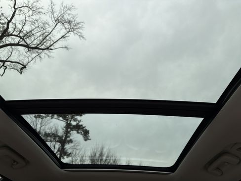 Certified 2023 Volvo XC90 B6 Plus w/ Protection Package Premier image 28