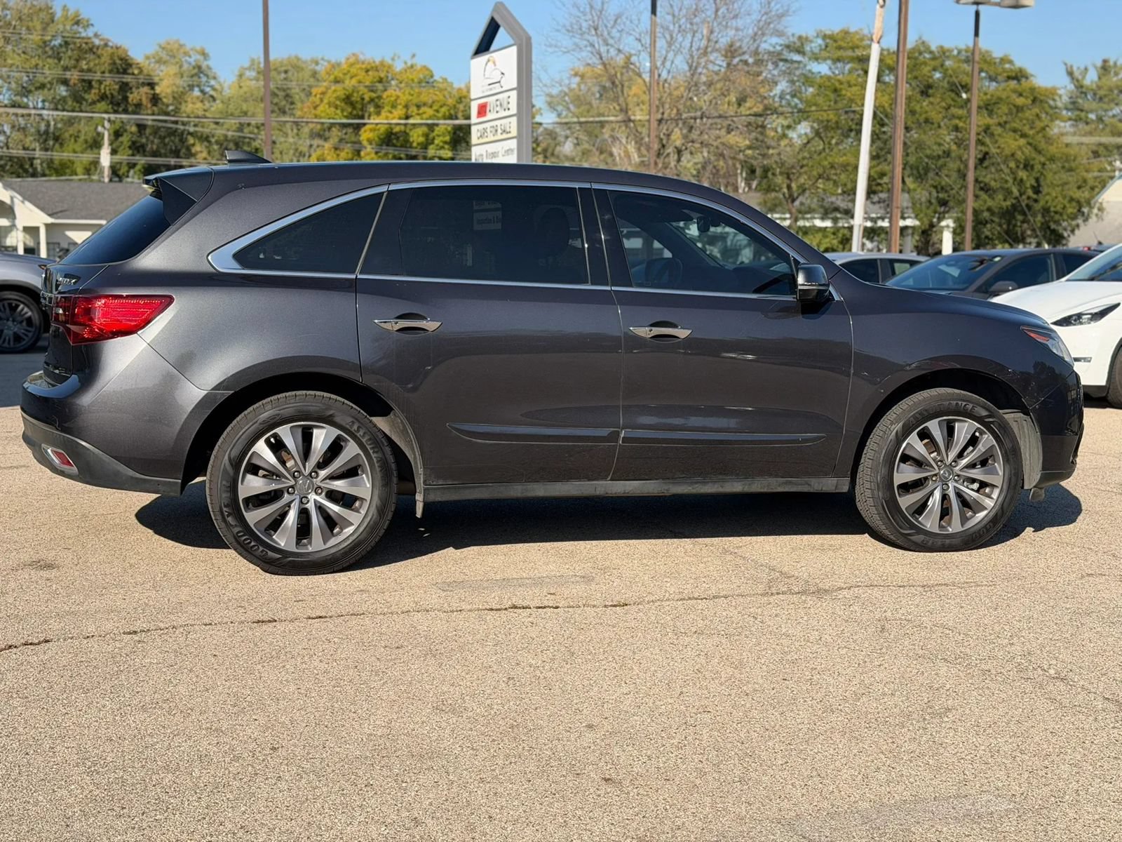 Used 2014 Acura MDX w/ Technology Package FWD image 10