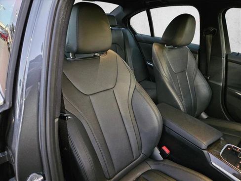 Used 2021 BMW 330i Sedan w/ Convenience Package image 20