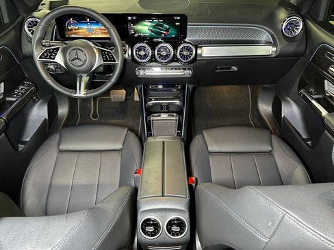 Certified 2026 Mercedes-Benz GLB 250 4MATIC image 44