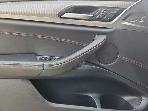 Used 2019 BMW X4 xDrive30i w/ M Sport Package image 23