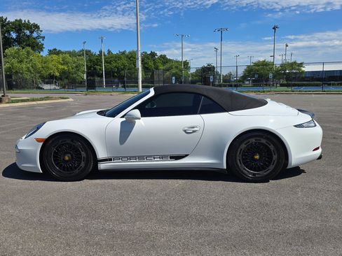 Used 2014 Porsche 911 Carrera 4 AWD/4WD image 10