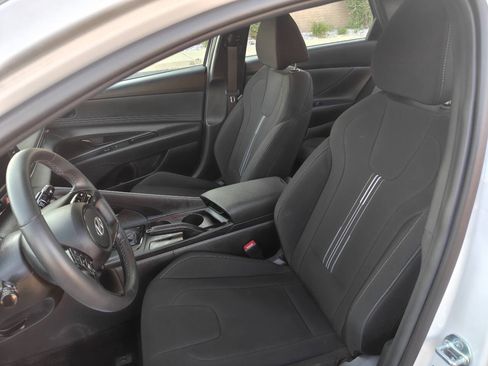 Used 2026 Hyundai Elantra Sport FWD image 10